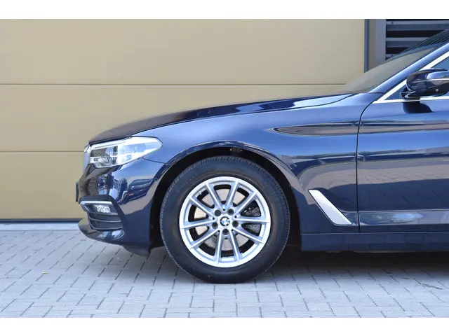 BMW 5 Serie Touring 520i High Executive 2017 Benzine 5