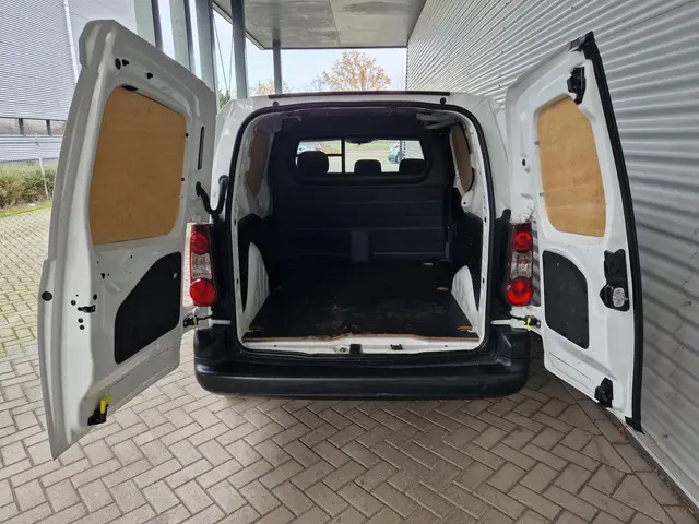 Peugeot Partner 120 1.6 BlueHDi 75 L1 Pro 2018 Diesel 5