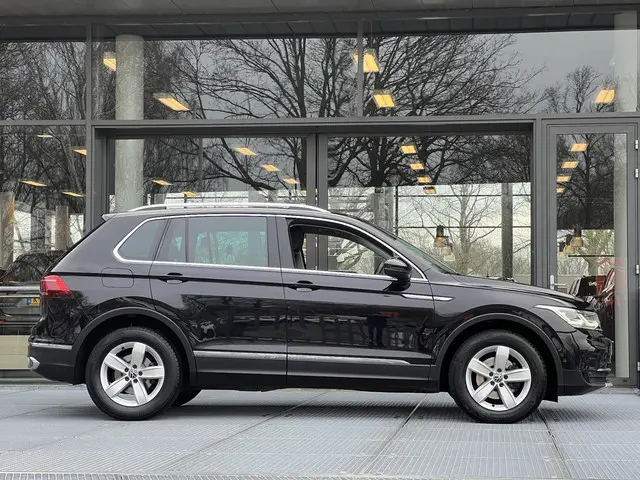Volkswagen Tiguan 1.5 TSI Elegance 2021 Benzine 18
