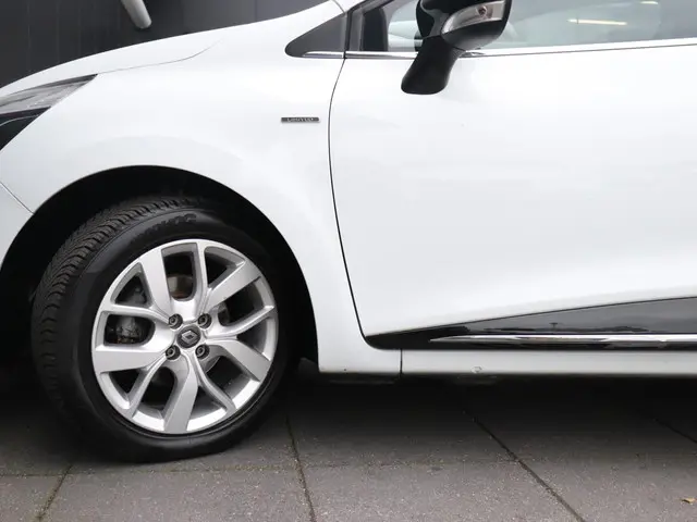 Renault Clio 0.9 TCe Limited 2019 Benzine 14