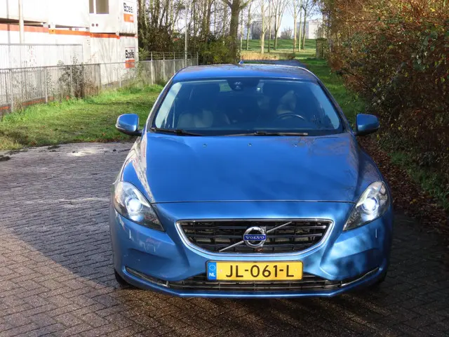 Volvo V40 2.0 T3 Momentum *152PK 2016 Benzine 8