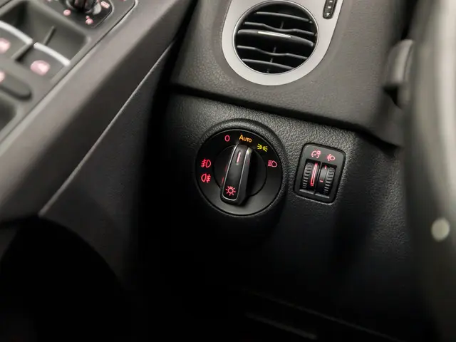 Volkswagen Tiguan 1.4 TSI Sport&Style 2015 Benzine 24