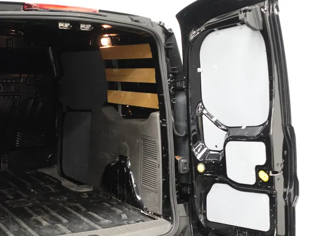 Ford Transit Connect 1.5 EcoBlue L2 Trend 2023 Diesel 33