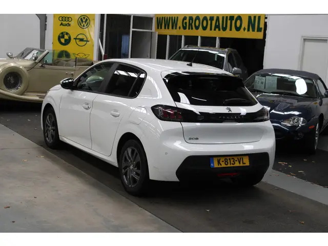 Peugeot 208 1.2 PureTech Active Pack 2021 Benzine 3