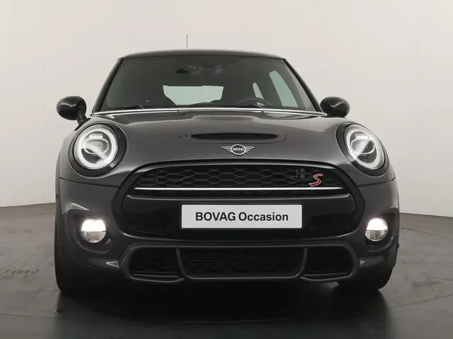 MINI 3-Deurs Cooper S 2019 Benzine 6