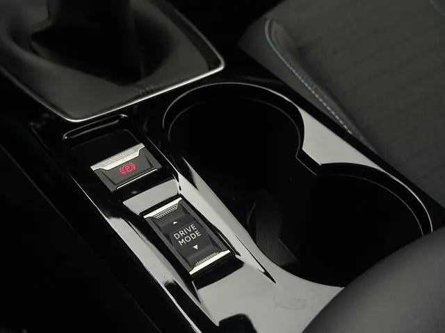 Peugeot 208 1.2 PureTech Allure Pack 2022 Benzine 27