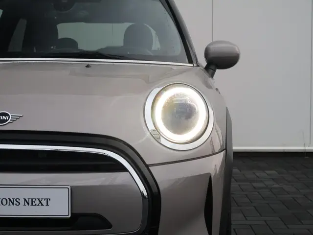 MINI Cooper Mini 1.5 Classic 2023 Benzine 5