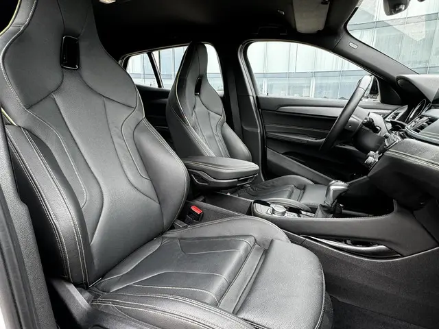 BMW X2 3