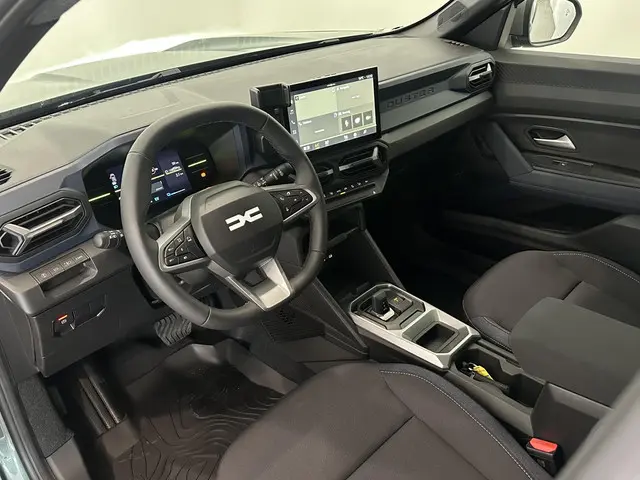 Dacia Duster 1.6 Hybrid 140 Journey 2025 Hybride Benzine 6