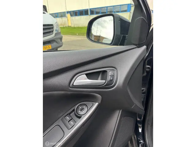 Ford Focus Wagon 1.0 ST-Line 2016 Benzine 22