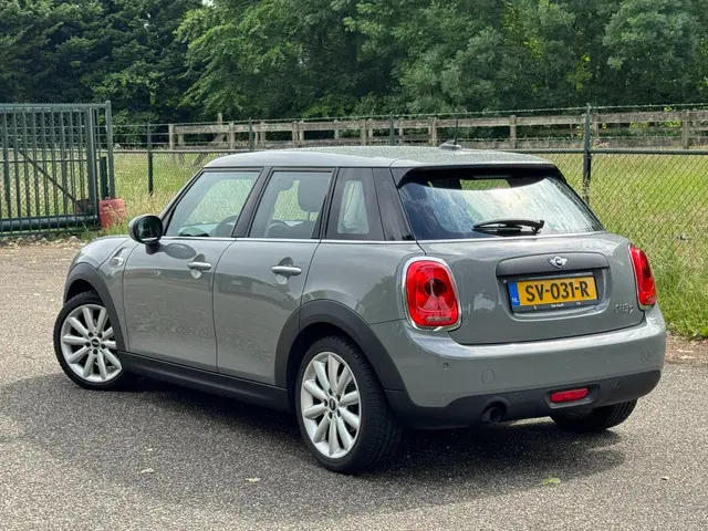 MINI Cooper Mini 1.5 D Pepper /Diesel/Navi/ 2017 Diesel 5