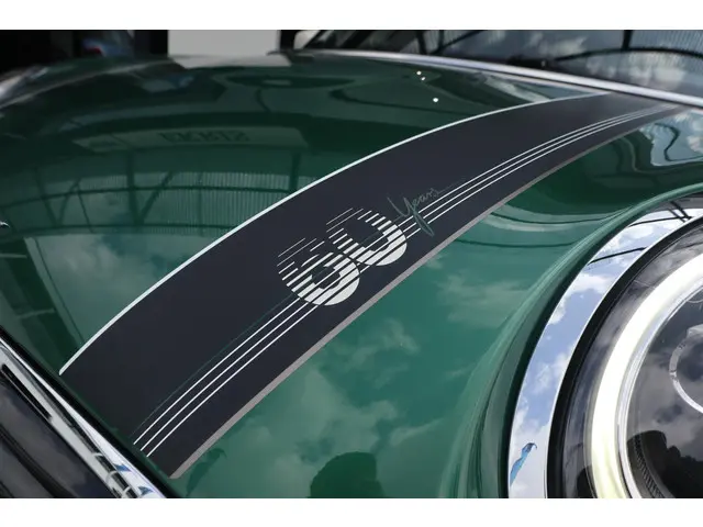MINI Cooper 60 Years Edition 2019 Benzine 10