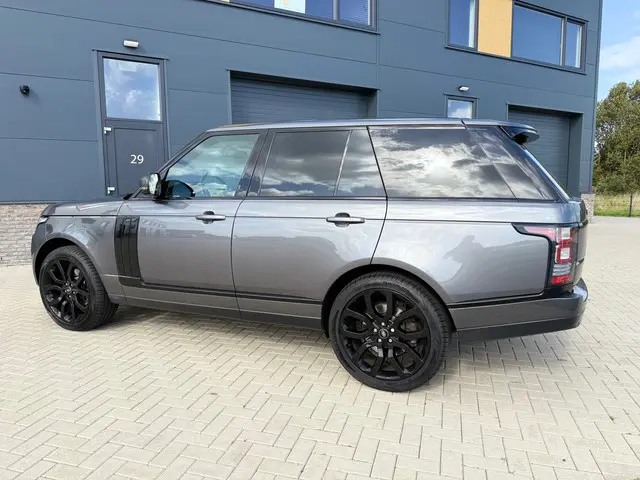 Land Rover Range Rover 3.0 TDV6 Vogue 2015 Diesel 24