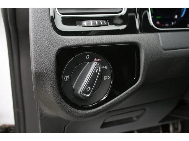 Volkswagen Golf 1.4 TSI PHEV GTE 2017 Hybride Benzine 30