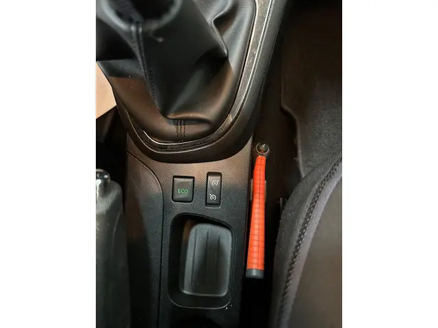 Renault Captur 0.9 TCe Dynamique 2014 Benzine 14