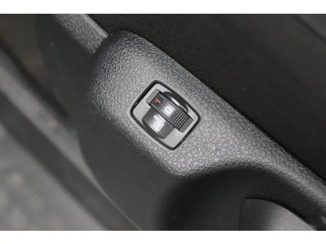 Opel Vivaro 2.0 CDTI L3H1 DC Edition 2020 Diesel 11