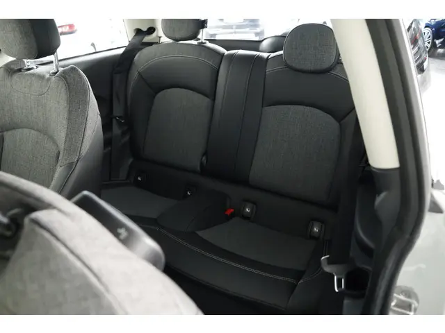 MINI Electric Mini Essential 33 kWh 2021 Elektrisch 12