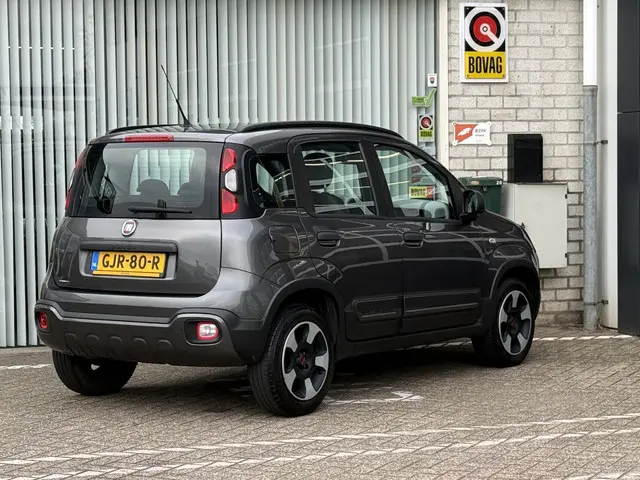 Fiat Panda 1.2 City Cross 2019 Benzine 21