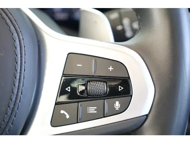 BMW X3 xDrive30e 2023 Hybride Benzine 26