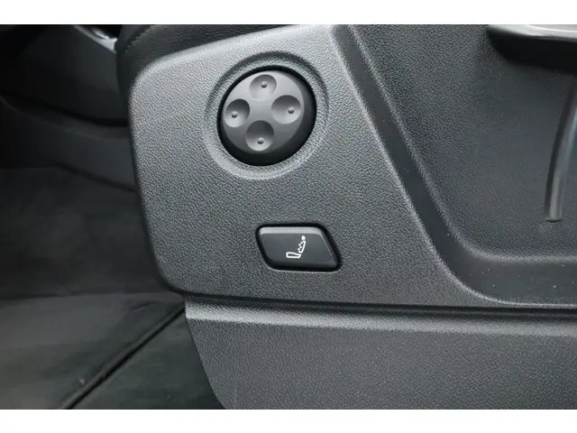 Audi Q5 50 TFSI e 2021 Hybride Benzine 12