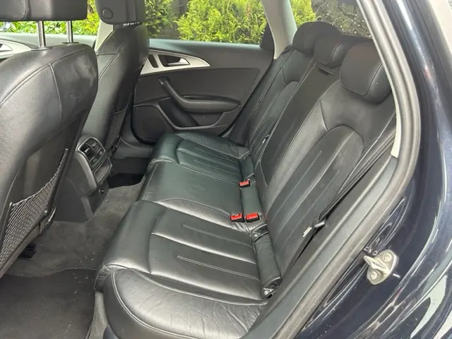 Audi A6 Avant 2.8 FSI quattro S-Line 2012 Benzine 14