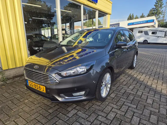 Ford Focus Wagon 1.0 Titanium Edition 2015 Benzine 15