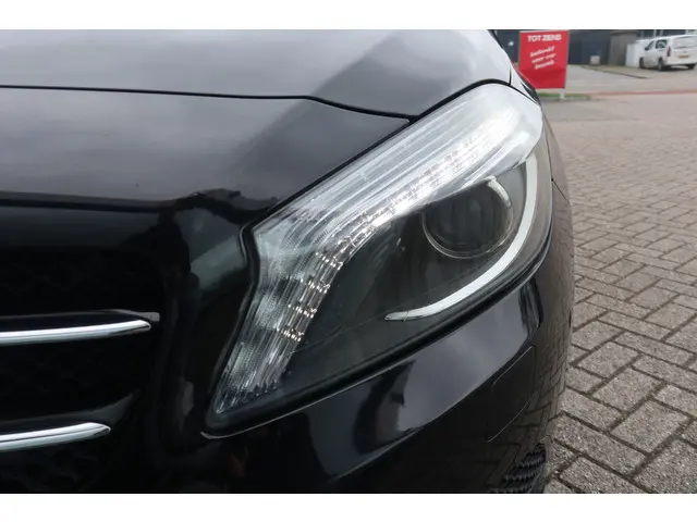Mercedes-Benz A-Klasse 180 Ambition 2015 Benzine 21