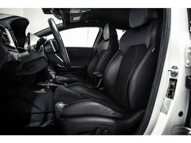 Kia ProCeed 1.6 T-GDI GT 2023 Benzine 26