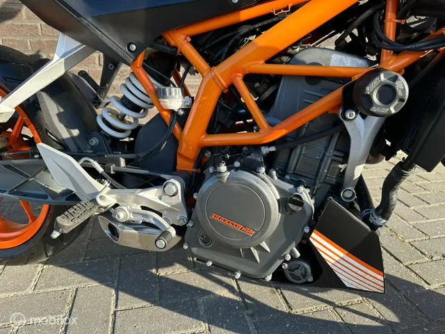 KTM 390 Duke ABS 2014 Benzine 7