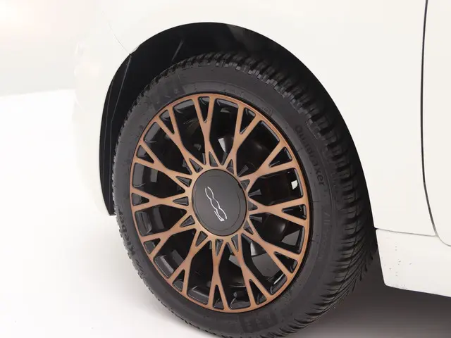 Fiat 500C 0.9 TwinAir Turbo 120TH Edition 2020 Benzine 34