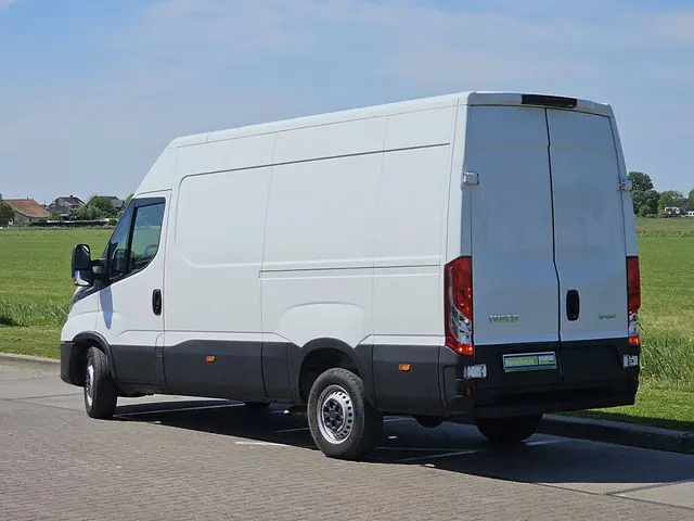 Iveco Daily 35S14 2022 Diesel 6