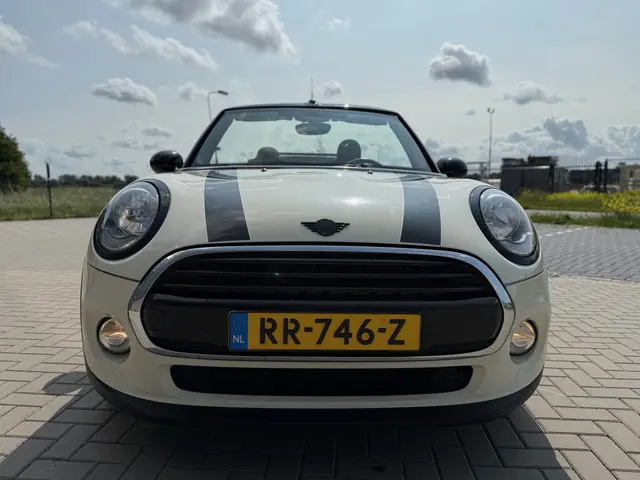 MINI Cooper Cabrio Mini 1.5 Business 2018 Benzine 19
