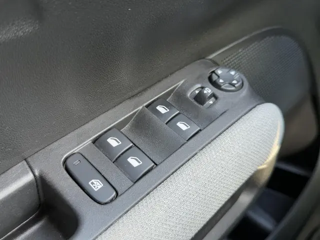 Citroën C3 Aircross 1.2 PureTech S&S Shine 2018 Benzine 22