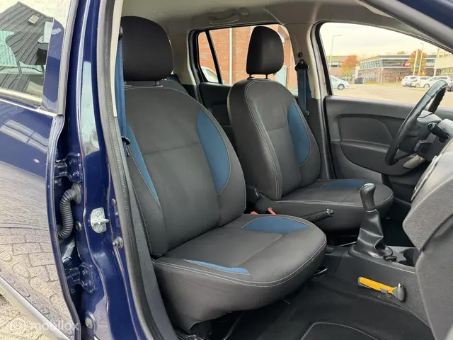 Dacia Logan MCV 0.9 TCe 10th Anniversary 2015 Benzine 12