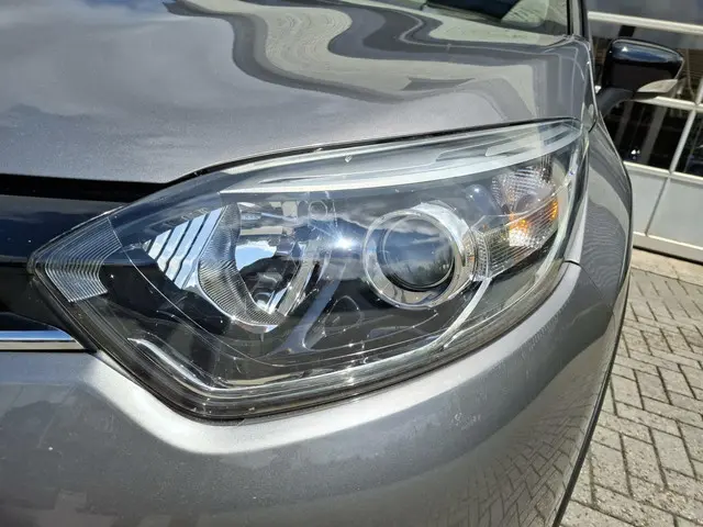 Renault Captur TCe 90 Dynamique 2014 Benzine 9