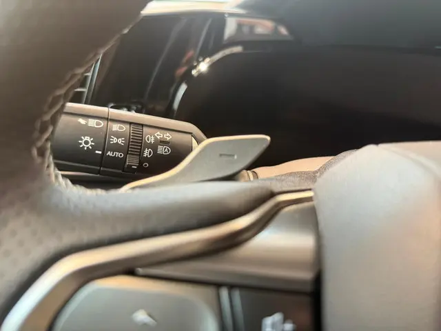 Lexus NX 450h+ AWD F SPORT Line 2025 Hybride Benzine 14