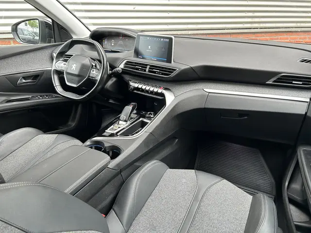 Peugeot 5008 1.6 PureTech GT-Line 2019 Benzine 4