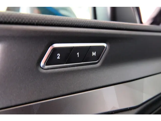 Lynk & Co 01 1.5 2022 Hybride Benzine 27