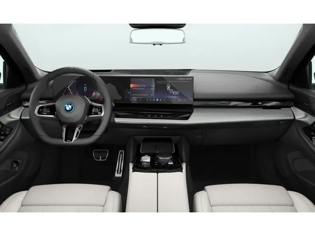 BMW i5 3