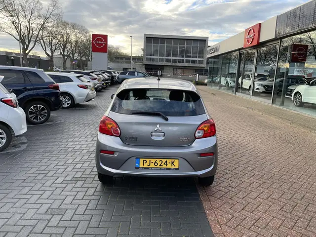 Mitsubishi Space Star 1.0 Cool+ 2017 Benzine 5