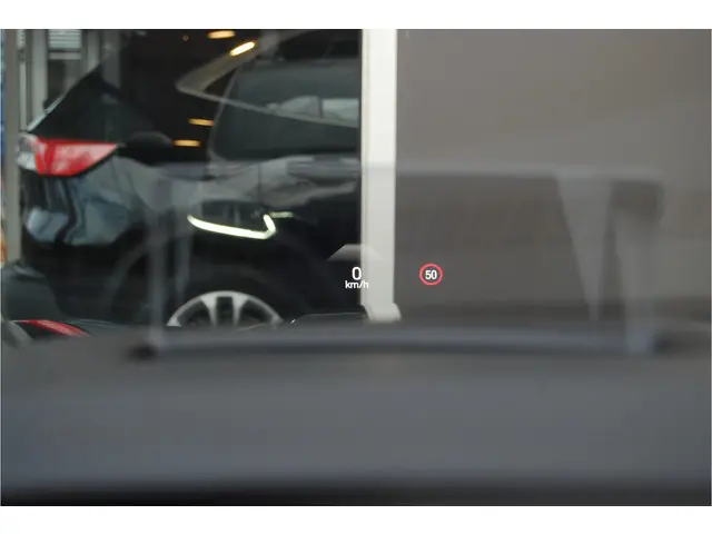 Ford Kuga 1.5 EcoBoost ST-Line X 150PK 2023 Benzine 24