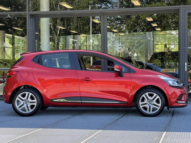 Renault Clio 0.9 TCe Zen 2019 Benzine 17