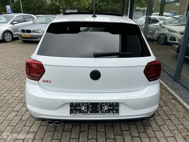 Volkswagen Polo 2.0 TSI GTI 2019 Benzine 10