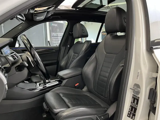 BMW X3 xDrive30i M-Sport 2018 Benzine 4