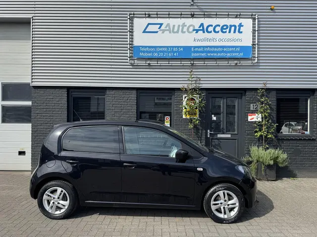 SEAT Mii 1.0 Chill Out 2013 Benzine 2