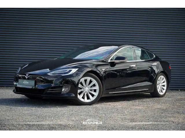 Tesla Model S 75D Base 2018 Elektrisch