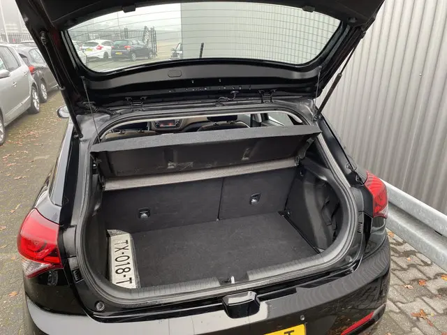 Hyundai i20 1.0 T-GDI Comfort 2018 Benzine 13