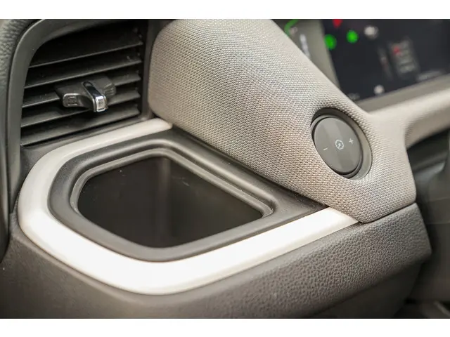 Honda Jazz 1.5i e:HEV CROSSTAR 2023 Hybride Benzine 43