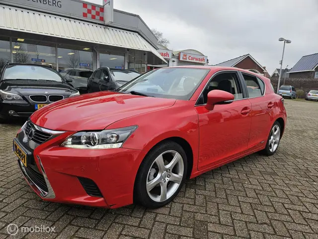 Lexus CT 200h HYBRID 2016 Hybride Benzine 9