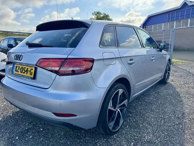 Audi A3 Sportback 1.0 TFSI Pro Line 2017 Benzine 8